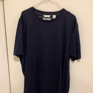 Calvin Klein Tee Shirt Dark Navy with cK logo. Size Large great condition